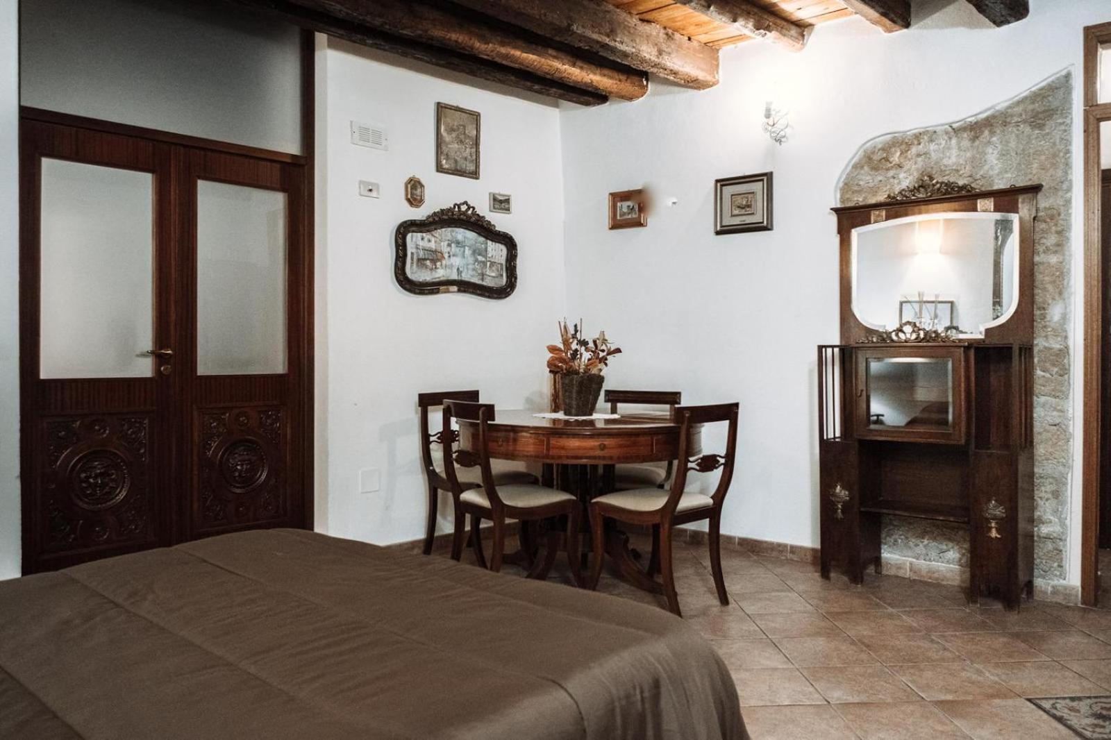 Filippo'S Holiday House Hotel Palermo Ngoại thất bức ảnh